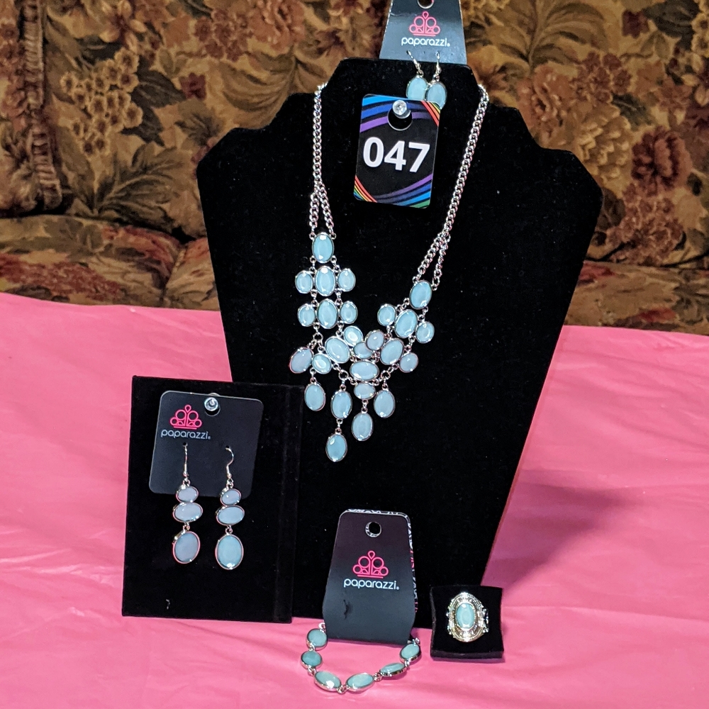 Paparazzi Accessories Fashion Fix Set